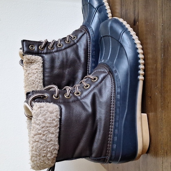 Dark Brown and Navy Duck Boots Size 6 - Picture 2 of 8